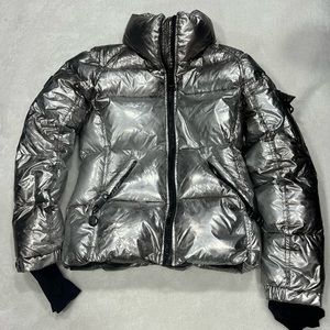Sam Bungalow Puffer Jacket Silver Women’s Large